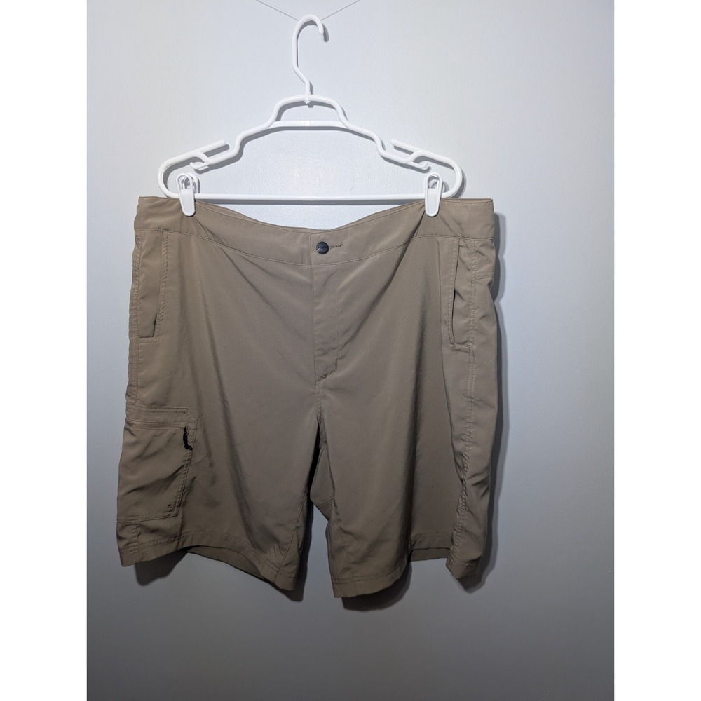 Megellan Water Repellant Fishing‎ Shorts. Tan XL